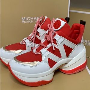 Olympia Leather and Scuba Trainer